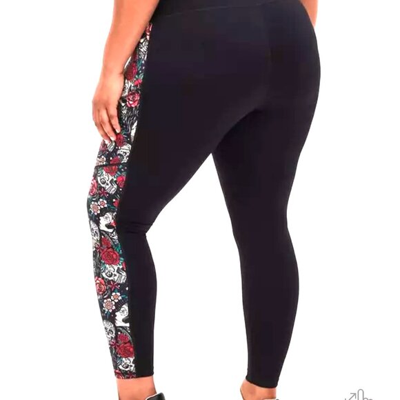 New Torrid💀Skull Tattoo Leggings w/Side-Pockets, Active Collection Size 2x - Picture 9 of 14